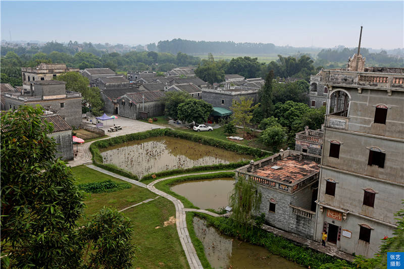 开平|开平有座村子，15座碉楼建于20年代，被列入世界文化遗产地之一