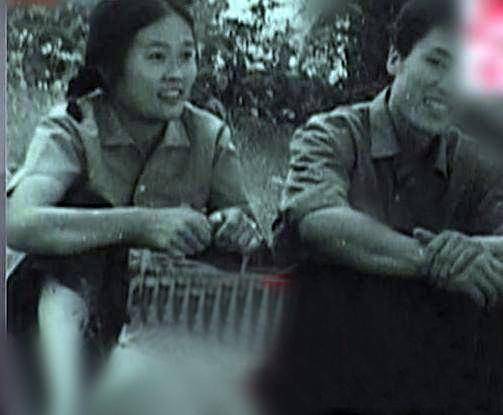 原创张艺谋是如何心机"套路"前妻肖华,一步步当上导演的?