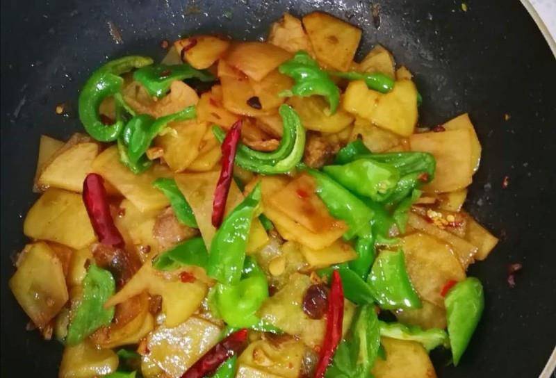 炒什么菜放豆瓣酱会更香 a26967b286fc4474bd30089191bb7119.jpeg