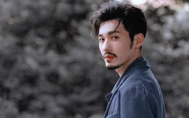 爱情公寓电影关谷神奇谁演 f86fb3a413af438fa13d1d53d0b411db.jpeg