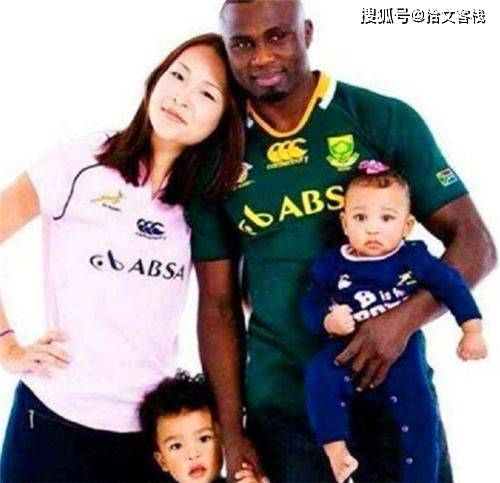 原创当初不顾反对嫁黑人拳王，3年生下2子的中国女孩，如今活成了这样