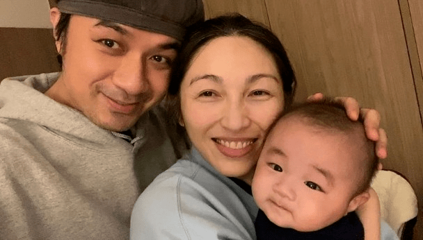 古巨基48岁生日晒儿子,kuson会喊爸爸,古巨基笑得合不拢嘴