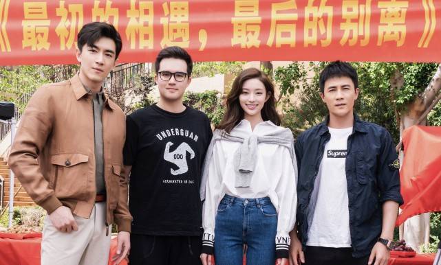 作品|原创他两是真谈恋爱?还是为剧宣传?这也太拼了吧?