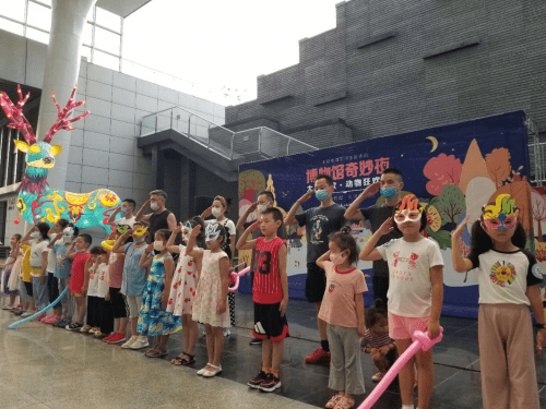 视频|博物馆奇妙夜，真的很帅！