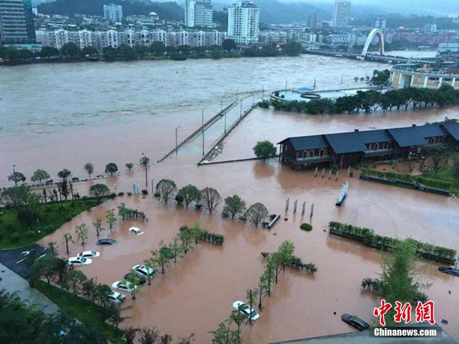 雅安市区人口_四川盆地最西边的城市,人口不到160万,被称为雨城(3)