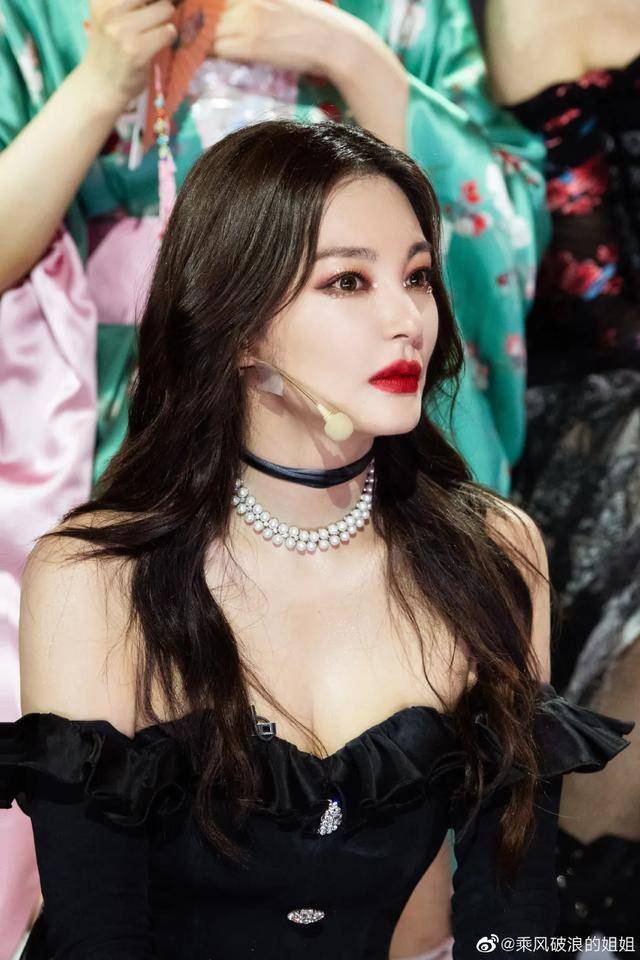 珠宝|30+？50+？女人到了多少岁，才能活出真正的自己？