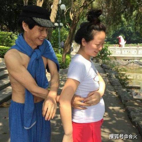 邓建国近照曝光 眉毛全白满脸皱纹 换仨老婆60岁仍风流