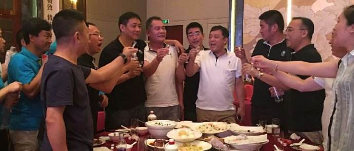 白酒|请客喝酒吃饭,不懂这9条等于白请!