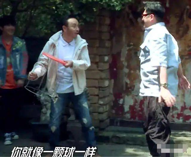 李锐大|原创钱枫又胖了！多层下巴艳压林有有，身宽和头围比李锐大出1.5倍