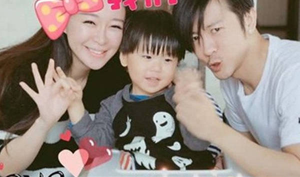 原创杨雨辰跟林申怎么认识的 两人婚后低调一家三口曝光