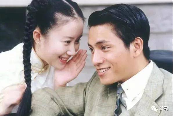 原创100年前就穿香奈儿、Prada走秀了？为资源撕X，抢丈夫抢高定...