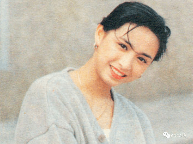 因为|30岁还在“装嫩”毫无违和感,就因为长了一张幼态讨巧脸?