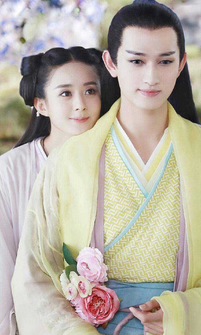 众明星评价杨紫有意思 6c8138da64d147e39d55ee6589c79b8d.jpeg