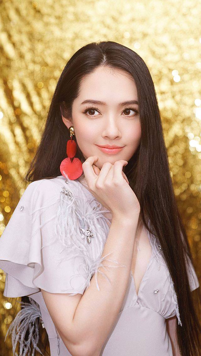 黑长直|全智贤黑长直美得嚣张，王祖贤更是一红30年，直男斩全凭这个发型