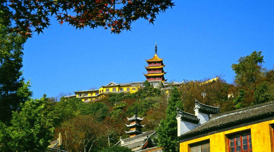江苏一座山,是全国佛教八小名山之首,海拔最高仅109米