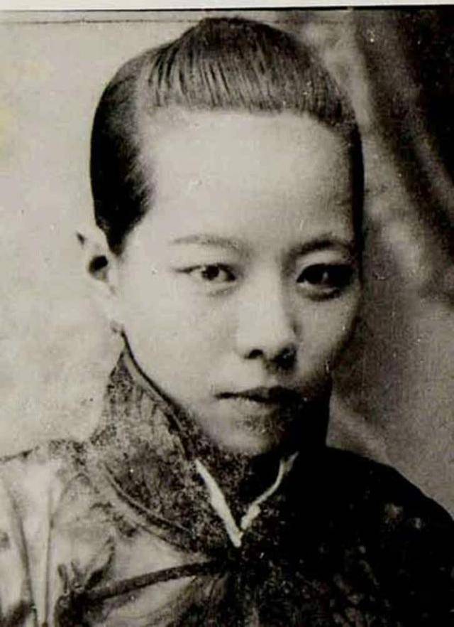 青云|被称为民国侠妓，与赛金花齐名：挚爱一生却连张合照都没有