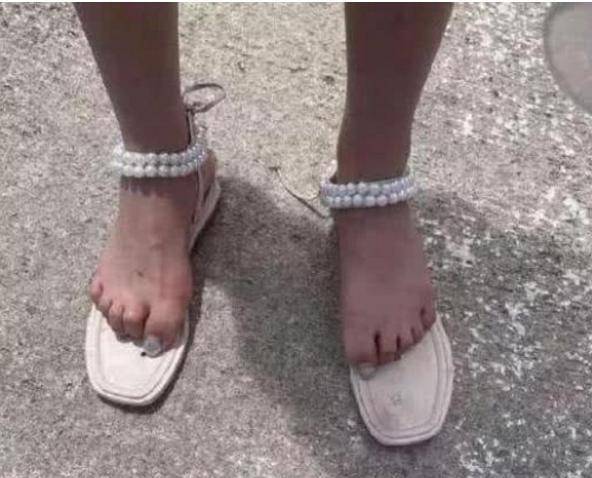 多少斤可以玩滑板 810ae6fba2fb4529bf7980d6c9abccde.jpeg