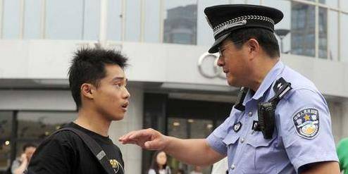 什么情况会拘留两个月 b7ad6baa941543a6ad0464625b0b1369.jpeg