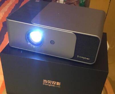 电影|《荞麦疯长》怎么在线观看？钟楚曦和马思纯尺度大！当贝投影仪百寸大屏可看