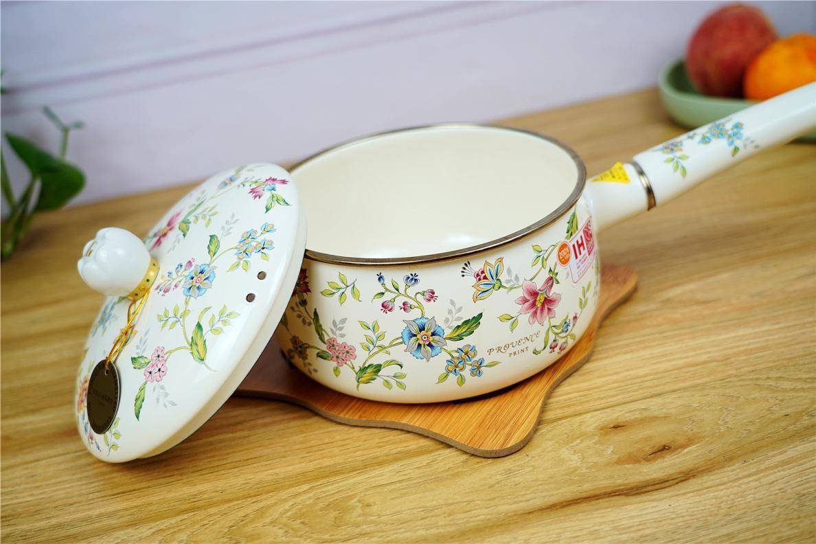 普罗旺斯|高颜值，有内涵，时尚精致珐琅锅带你享受高品质生活！