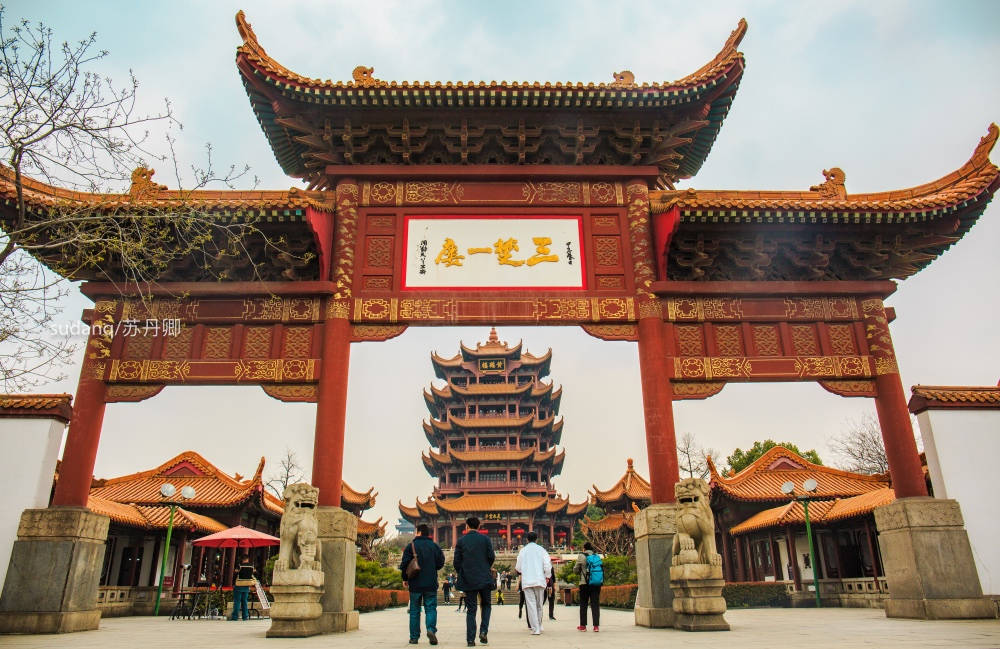 市里|武汉黄鹤楼：天下江山第一楼，繁华街市里的人间烟火