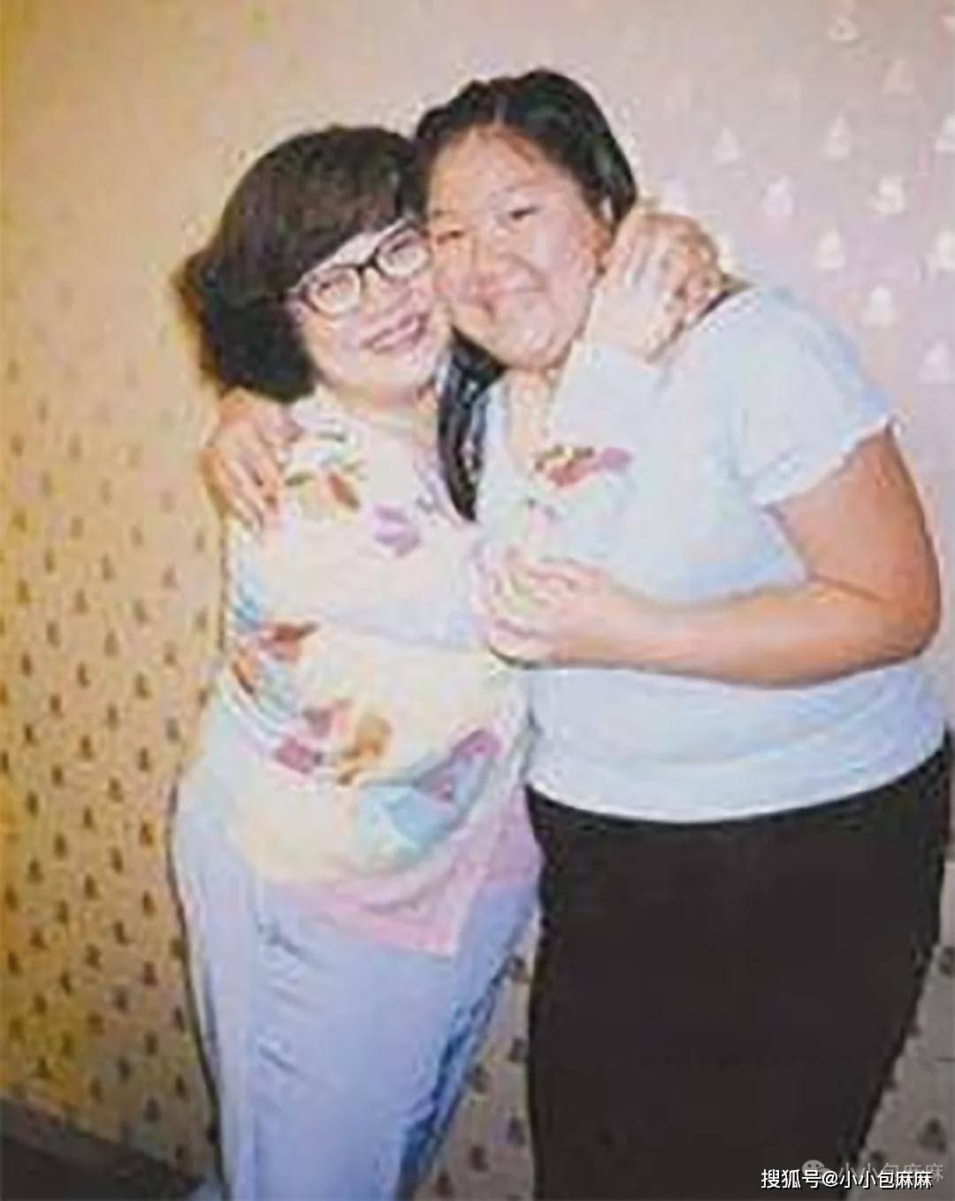 超重|长大后都怎么样了?3岁吃播女孩被父母喂到70斤!小时候超重的孩子