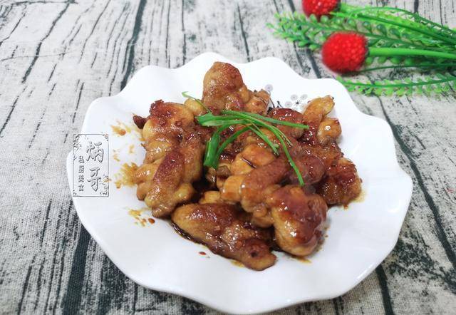 如何做红烧鸡腿窍门 40cd13c3c4b842f396eb9c992f33ab4c.jpeg