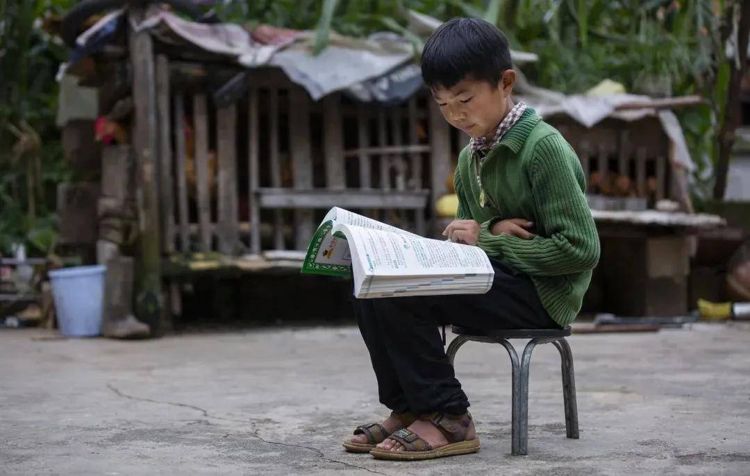 一本书,为乡村孩子打开新世界