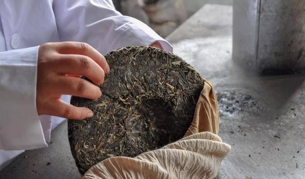 铁桶|【入门干货】普洱茶压饼工艺详解