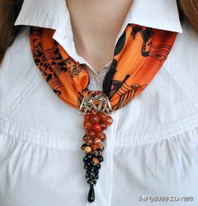 围巾|「串珠作品」35款时尚的珠宝围巾项链，你也能拥有