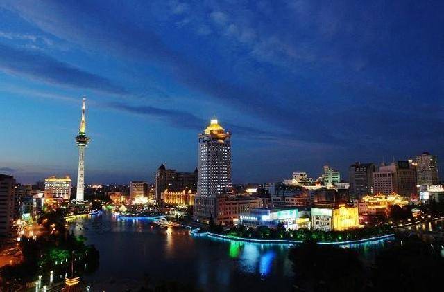 通城县2020年GDP_通城县城区初中片区图