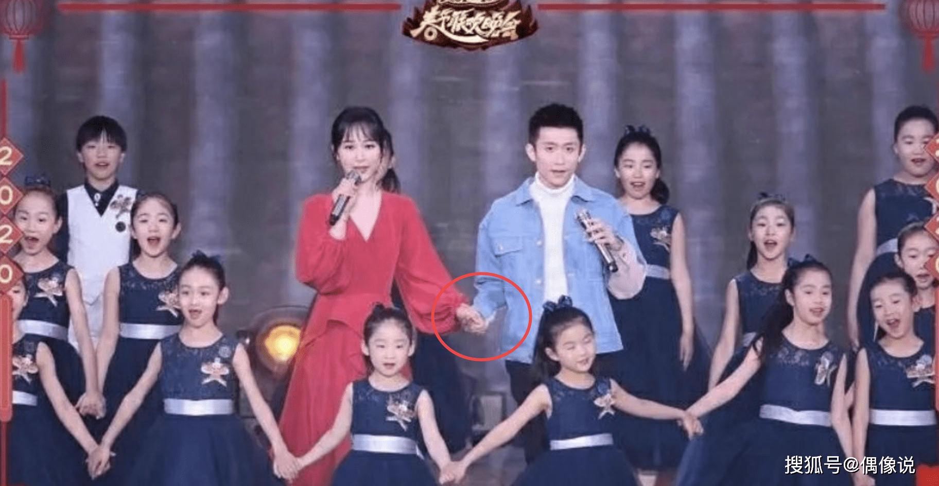 褶子|杨紫新广告胖出游泳圈，腹部两道褶子明显，身高167cm的女孩真难