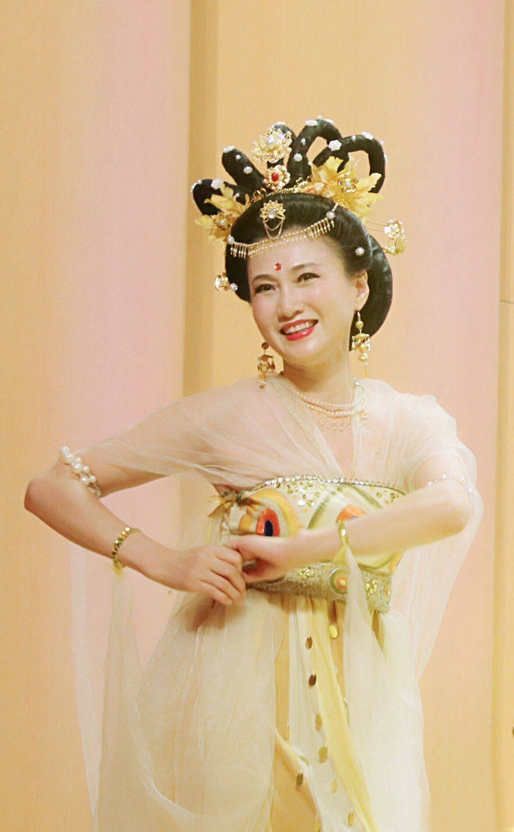 杨玉环最美的时刻 9c71df71a8874fcab60aa2d49084d5fa.jpeg