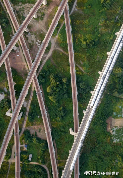 彭州2035GDP_西华大学彭州校区