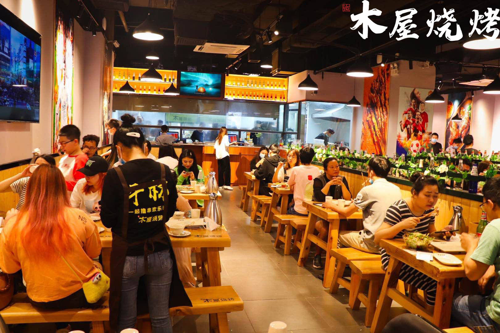 一个烧烤店一年可以赚多少钱 a2943bee24214a408a3416739116ab52.jpeg