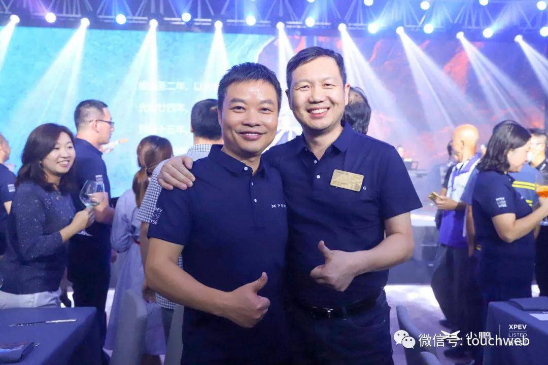 何小鹏|专访小鹏汽车CEO何小鹏：雷军以前是导师 现在更像大哥