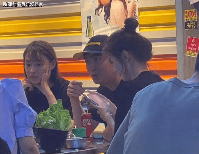 感情|原创王思聪女友官宣分手被群嘲，再发文力证清白，望大家停止恶意揣测