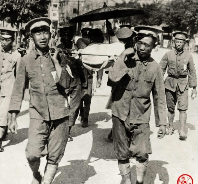 老照片:1927年,兵荒马乱的中国社会