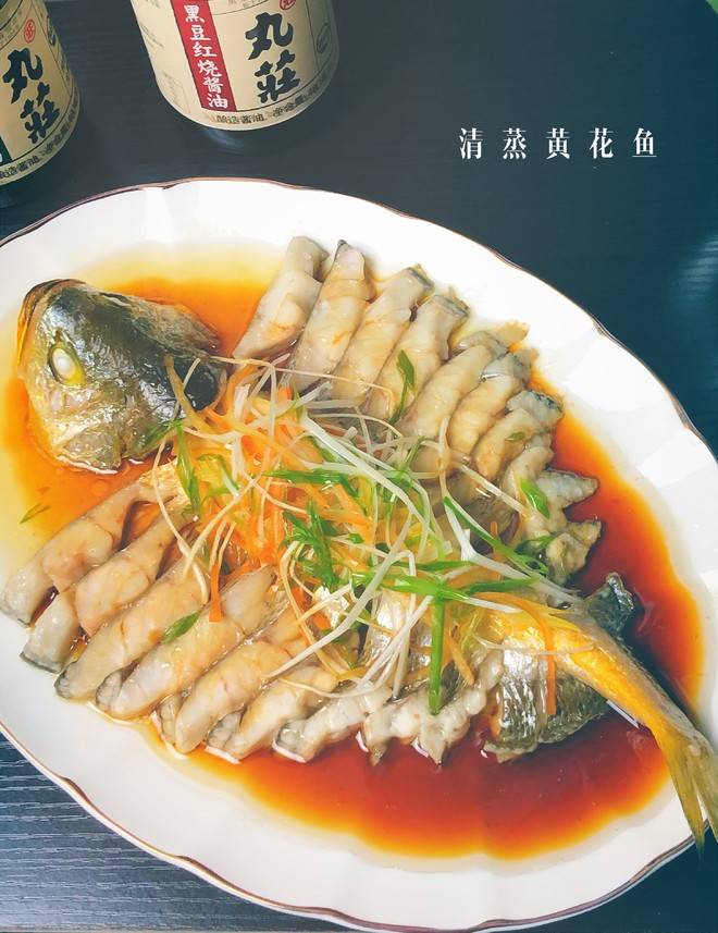 清蒸黄花鱼名门泽佳315网宴会撑场面的花开富贵黄花鱼