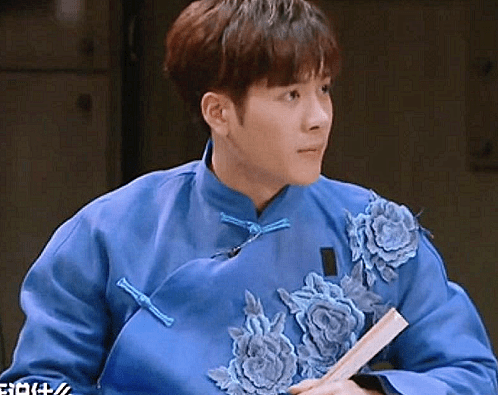 旗袍|明星穿旗袍的样子，谭松韵甜美，看到郑爽：初恋的感觉！