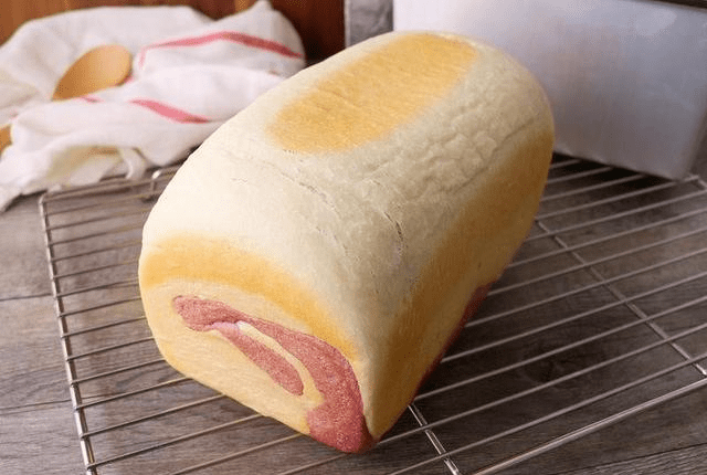 自己做面包片 c93138559e5f46319bd30fcc29883dfc.png