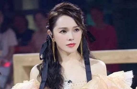 玩家|10年来最差的一年，“医美”玩家如何逆天改命？