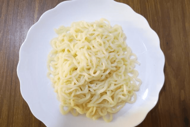 4de6f5a3372b46aa8570981dc987e839.png