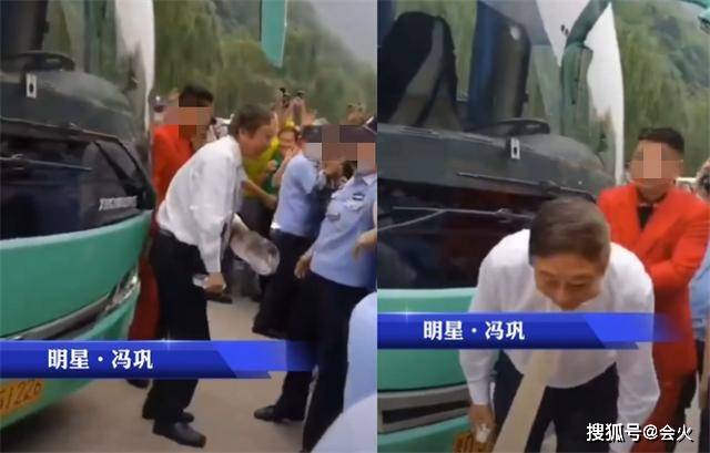 孙子|原创62岁冯巩演出竟也会紧张？候场沉默不语一动不动，身上西装皱皱巴巴