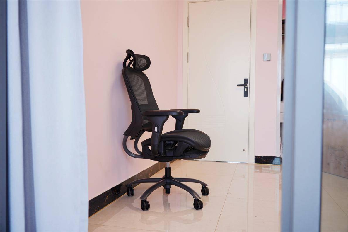 时候|网易严选人体工学转椅，让你告别久坐酸痛，保护你的腰和颈椎！