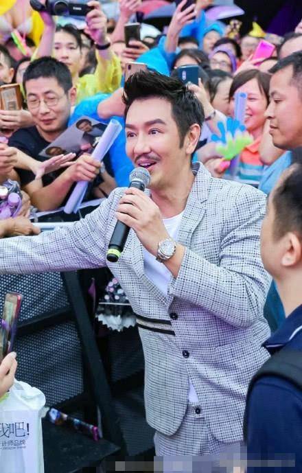 陈浩民|陈浩民林峰都想做不老男神，结果一个打针一个拉皮，效果却相差太远