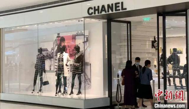 品牌|涨涨涨!排队抢购,晚买一天,涨价三千?