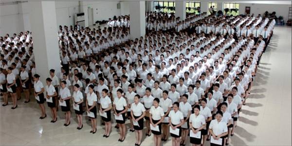 雅吉|中航未来 学生赵雅吉与四川航空签约|中航未来毕业生巡礼