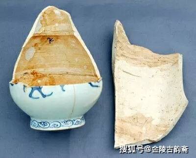 如何修补瓷器裂缝 21b692f581864153862f3ce979fd5284.jpeg