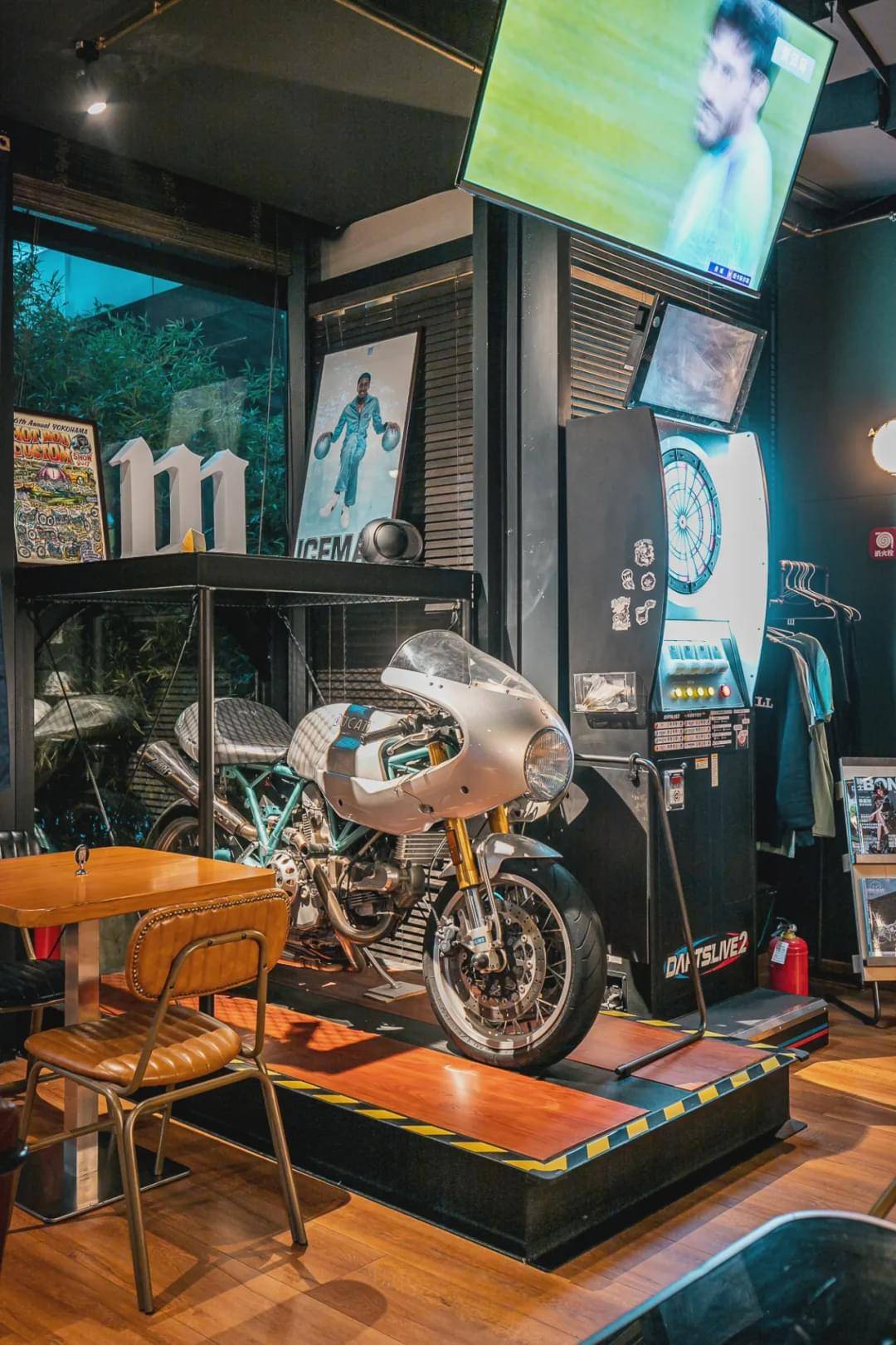 上海|愚园路明星聚集地,@黄觉 就能喝酒!